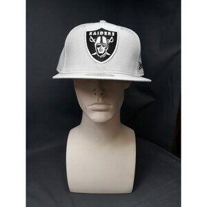New Era 59Fifty Las Vegas Raiders Fitted Cap Grey Size 7 3/4 NEW WITH TAGS!